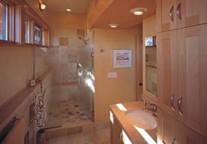 Warm tiled bathroom in custom built ranch home